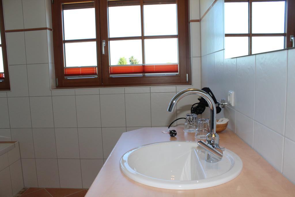 Hotel-Gasthof Kramerwirt Irschenberg Eksteriør bilde